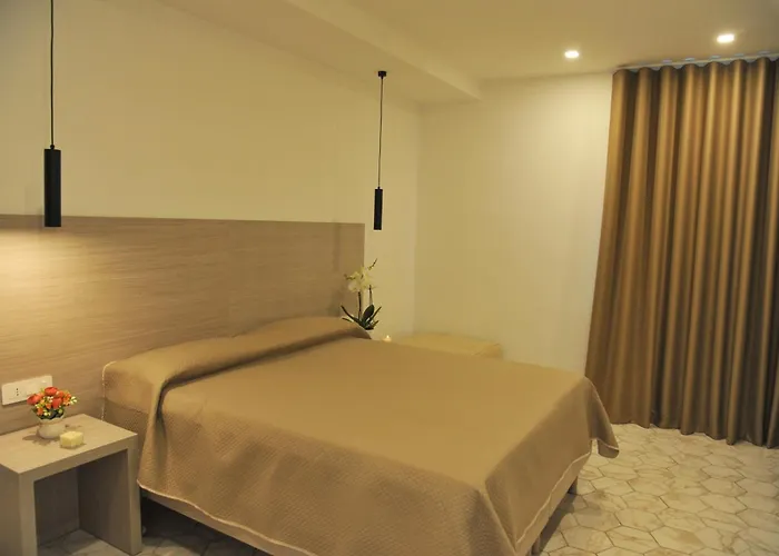 Pensionat Domus Fontana 3*